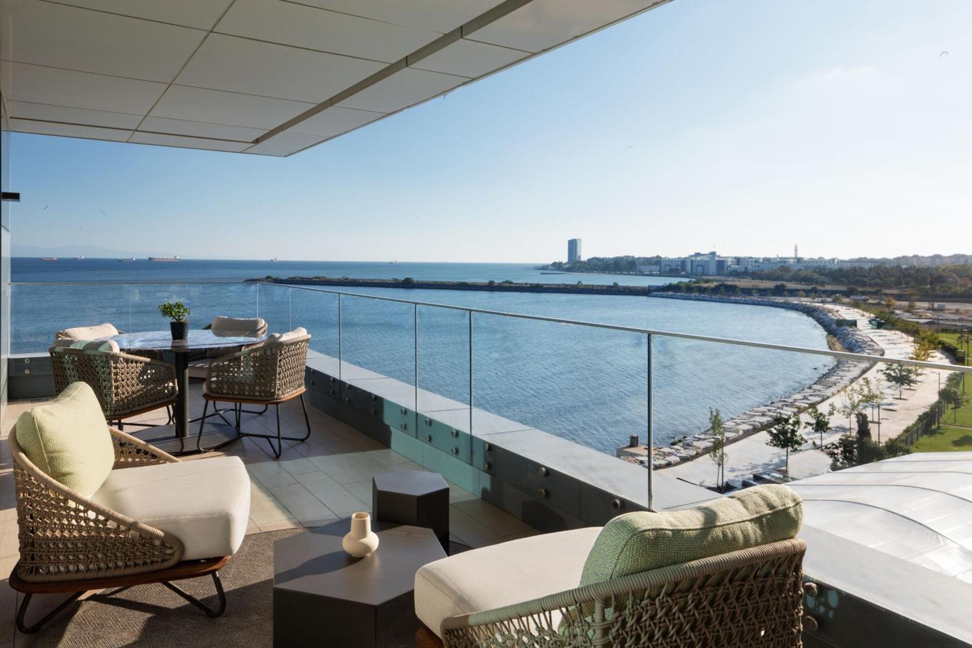 Jw Marriott Hotel Istanbul Marmara Sea Exterior foto